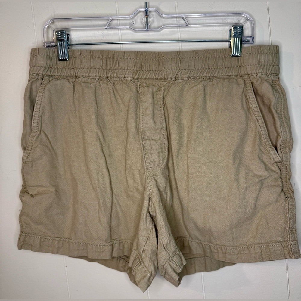 Zara Women’s Khaki Elastic Waist Shorts, Size L
